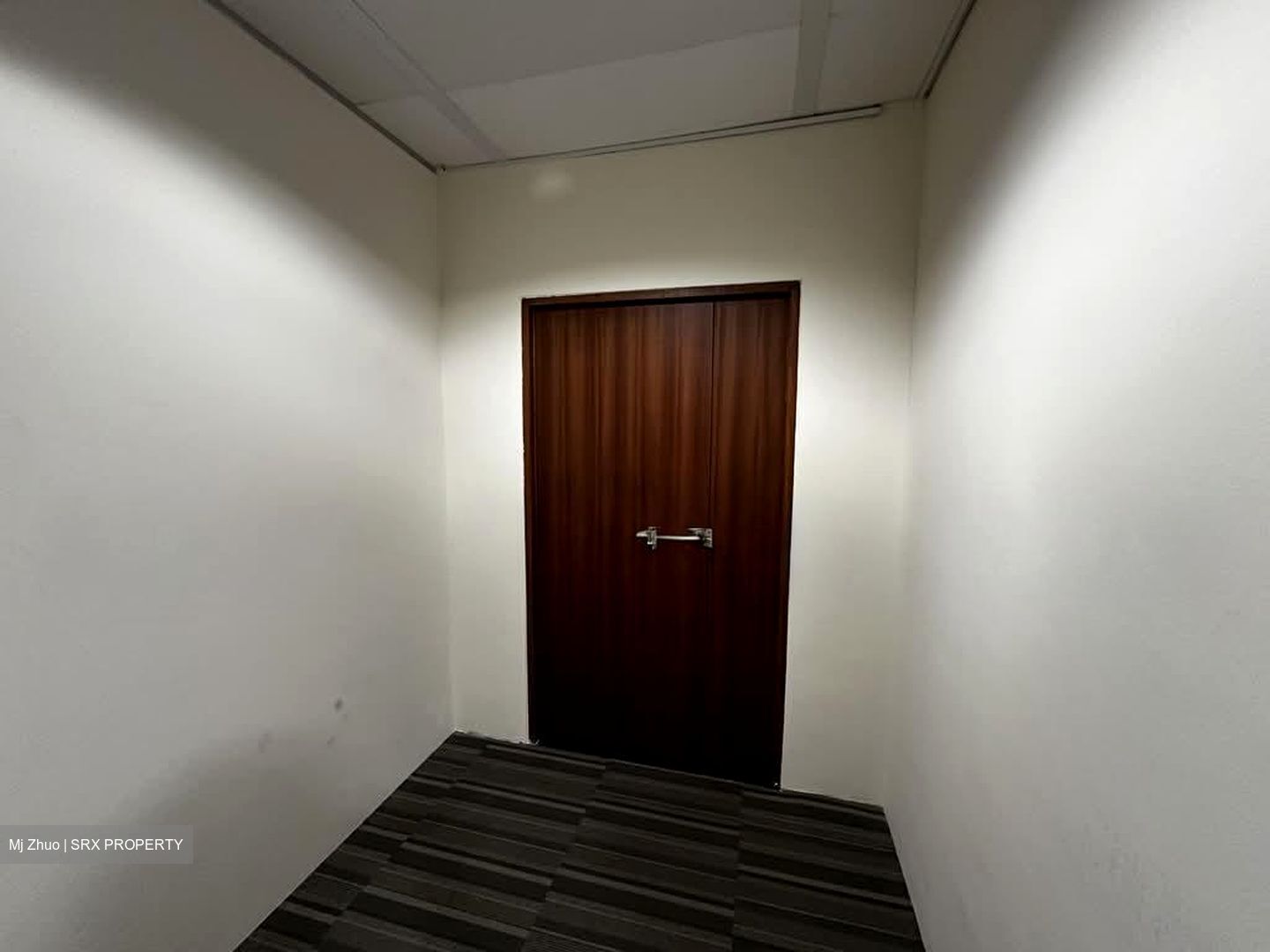 Sgx Centre Ii (D1), Office #547650531
